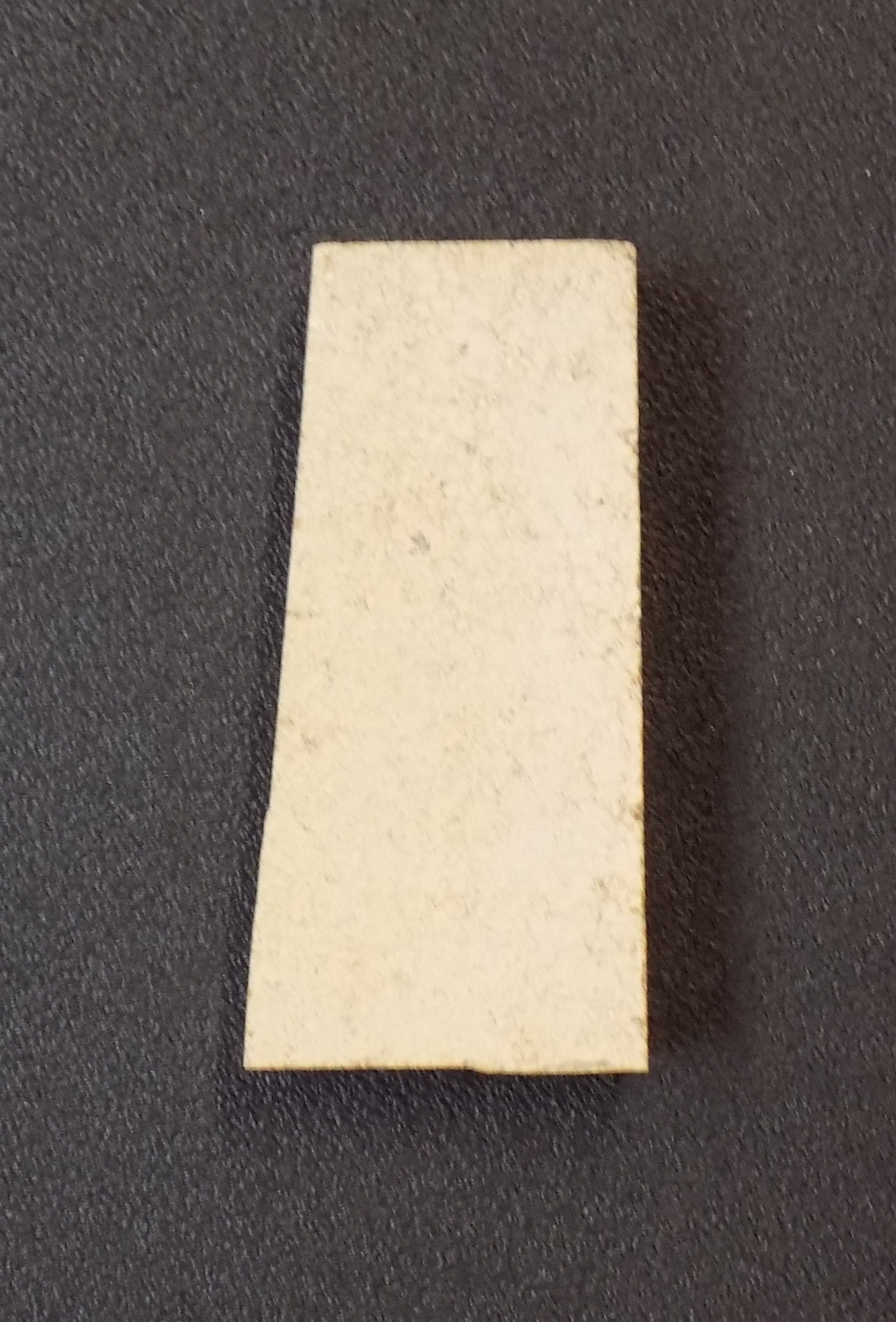 Drooff Gerola W Bodemsteen links