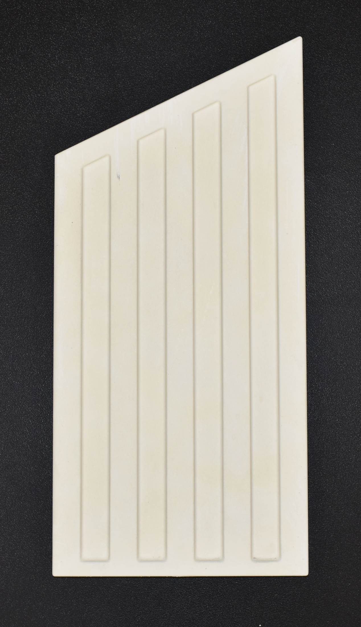 Spartherm Piko S Zijsteen rechts B