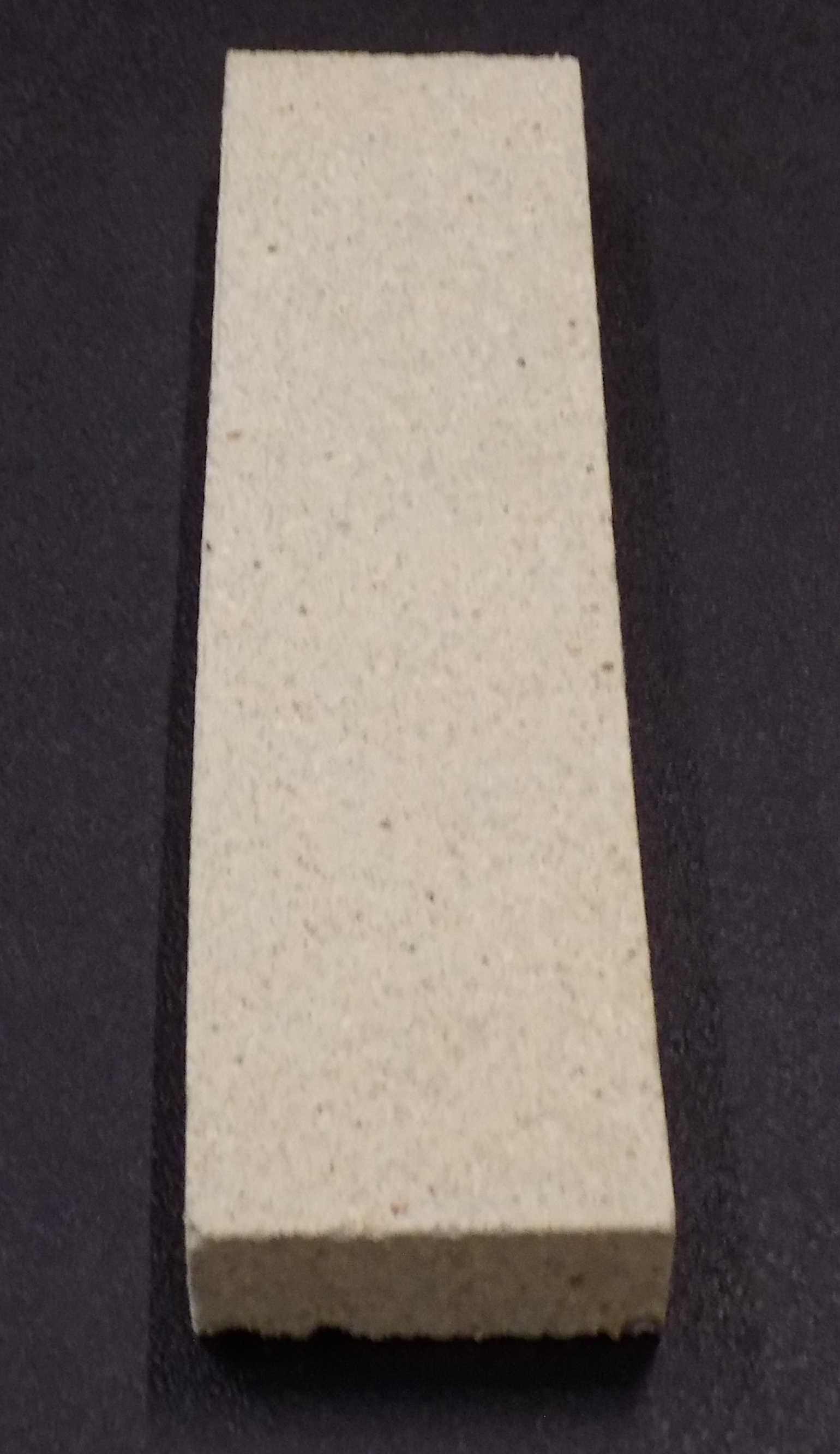Aduro 2 Bodemsteen rechts