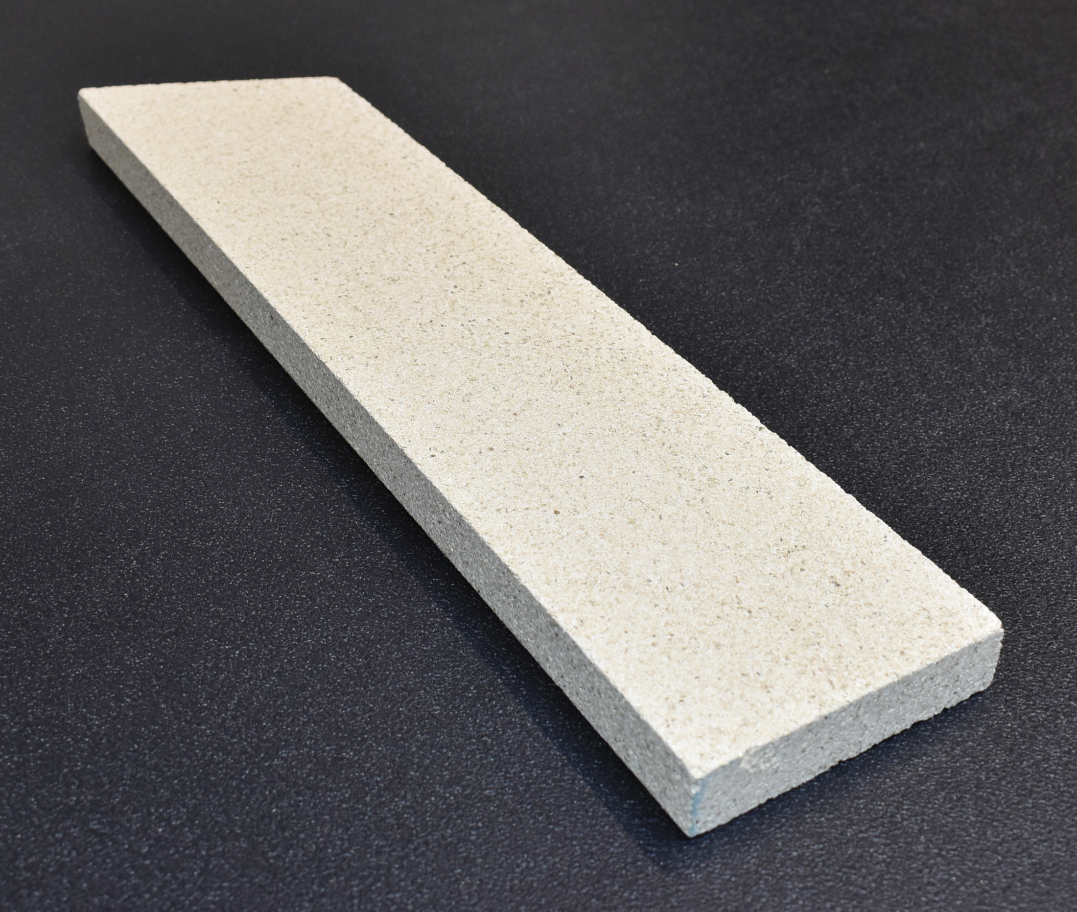 Justus P50-5 Zijsteen links B